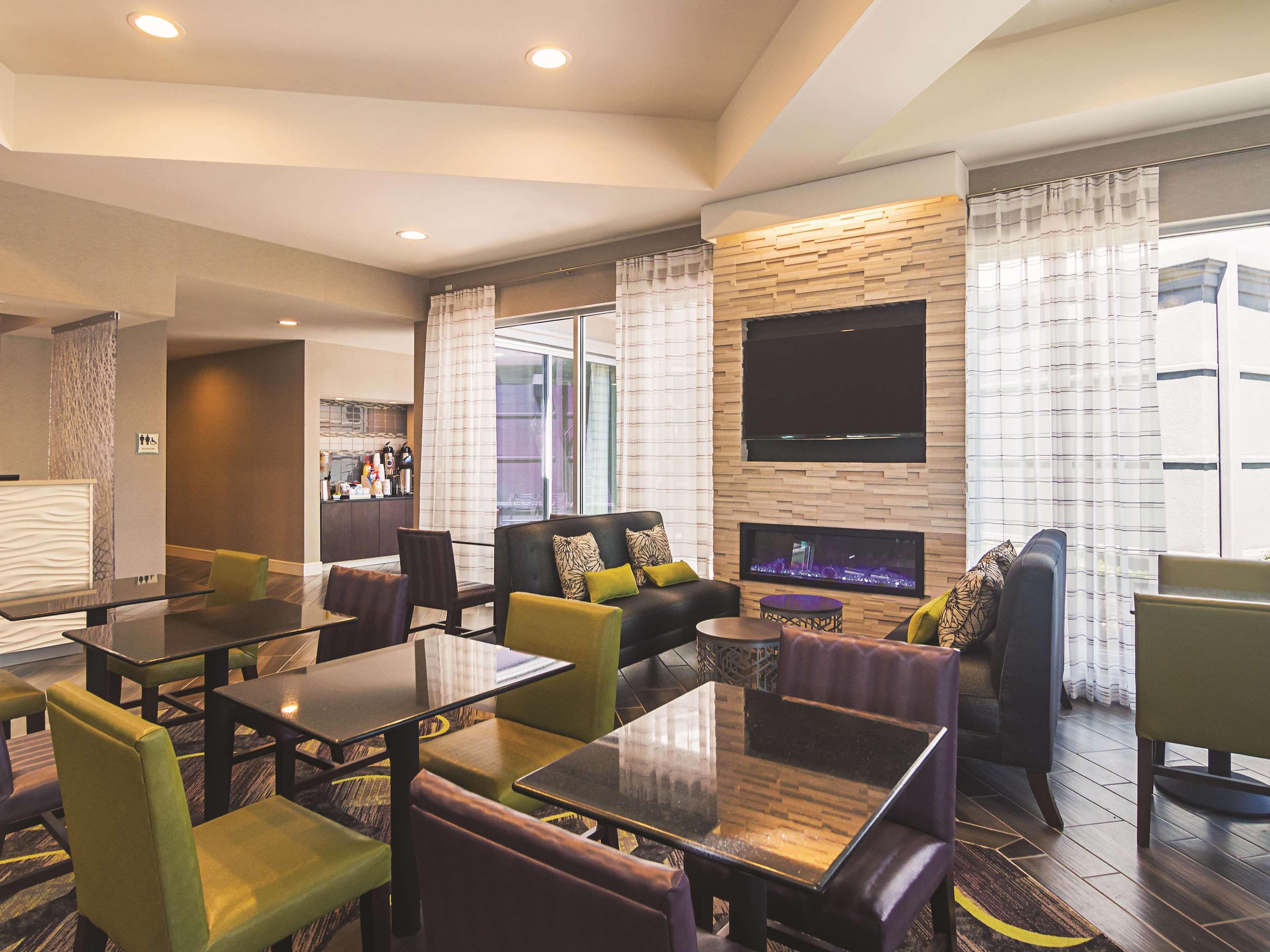 La Quinta By Wyndham Oklahoma City - Nw Expwy Exterior foto