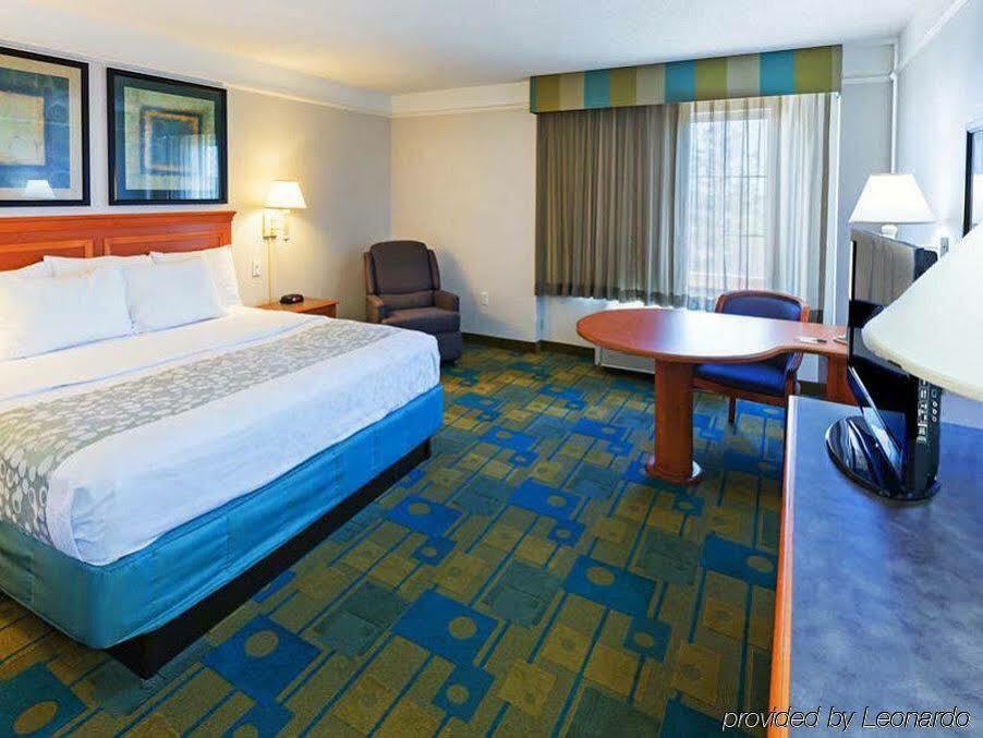 La Quinta By Wyndham Oklahoma City - Nw Expwy Exterior foto